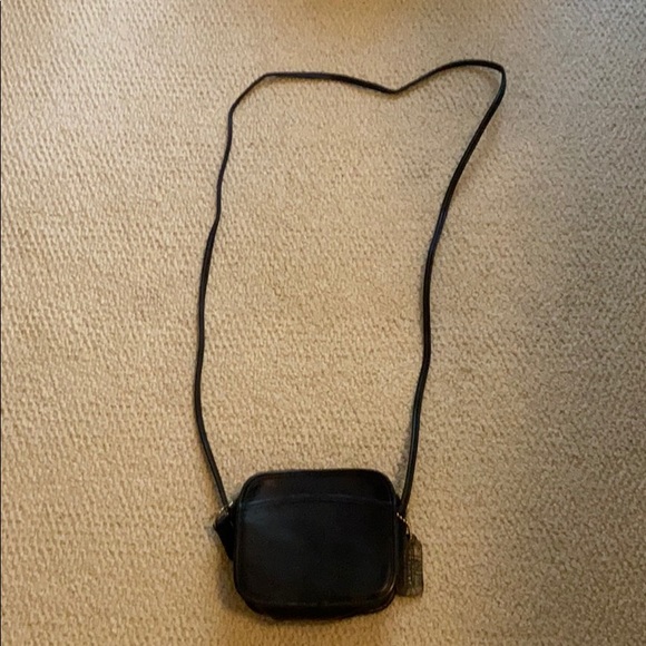 Coach Handbags - !TAKING OFFERS! Coach Shoulder Bag